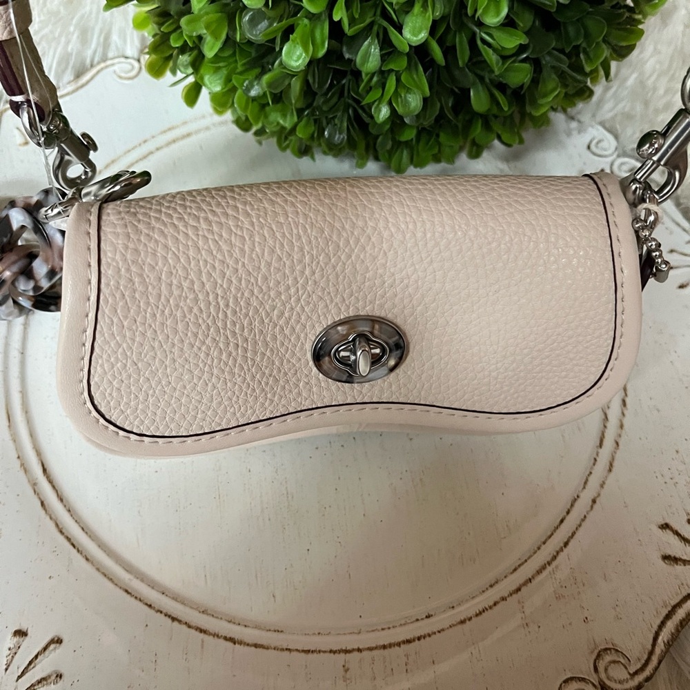 Coachtopia mini Cream Crossbody Bag new
